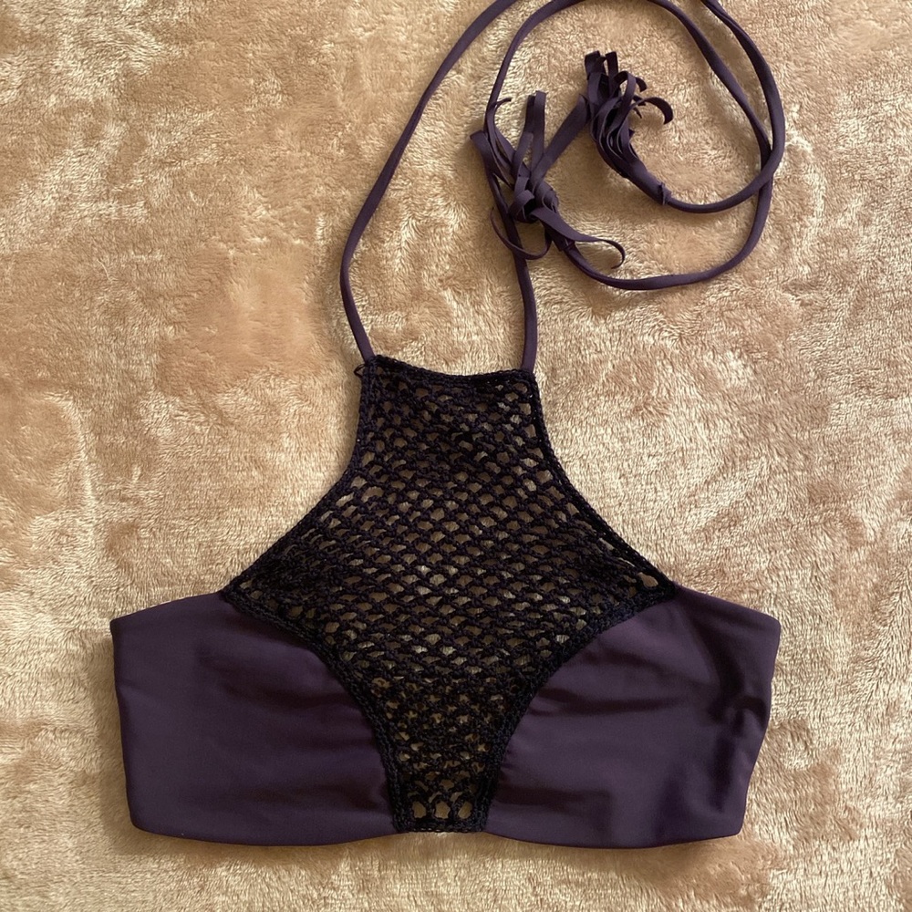 Acacia Swimwear Panama top in BlackBerry